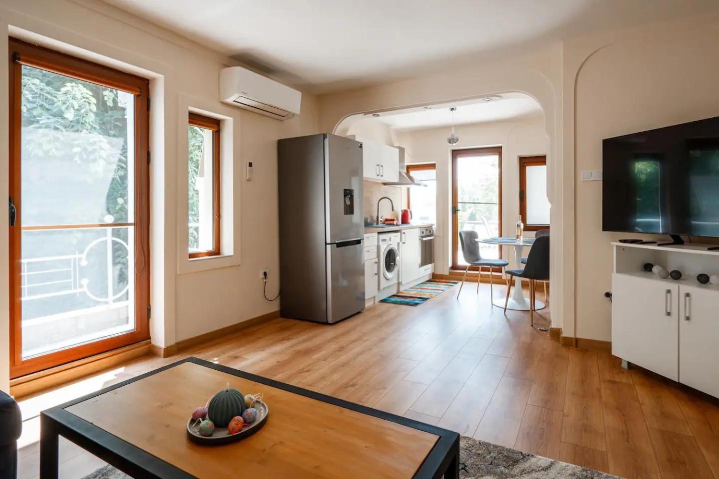 2-Bedroom Flat - Sunny Balcony Plovdiv Exterior photo